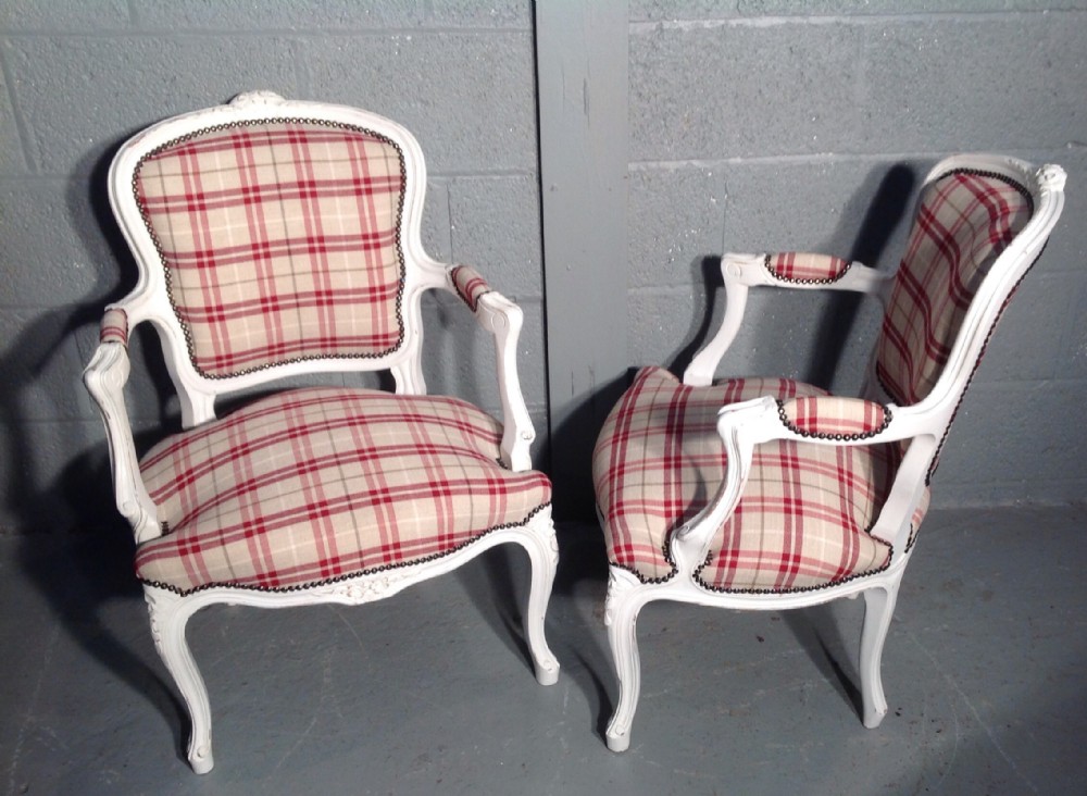 PAIR OF FRENCH CHAIRS IN RED TARTAN FABRIC View VIII