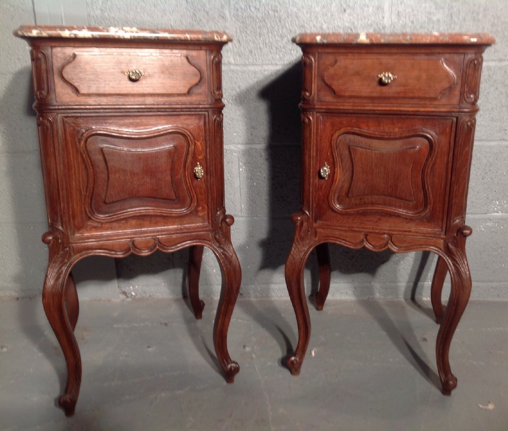 PAIR OF FRENCH OAK BEDSIDE CABINETS. View XV