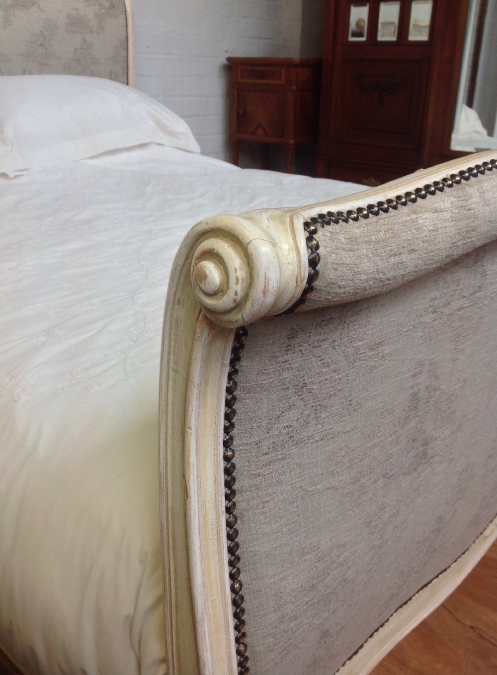 ANTIQUE FRENCH UPHOLSTERED CORBEILLE BED KINGSIZE WIDTH. View VIII