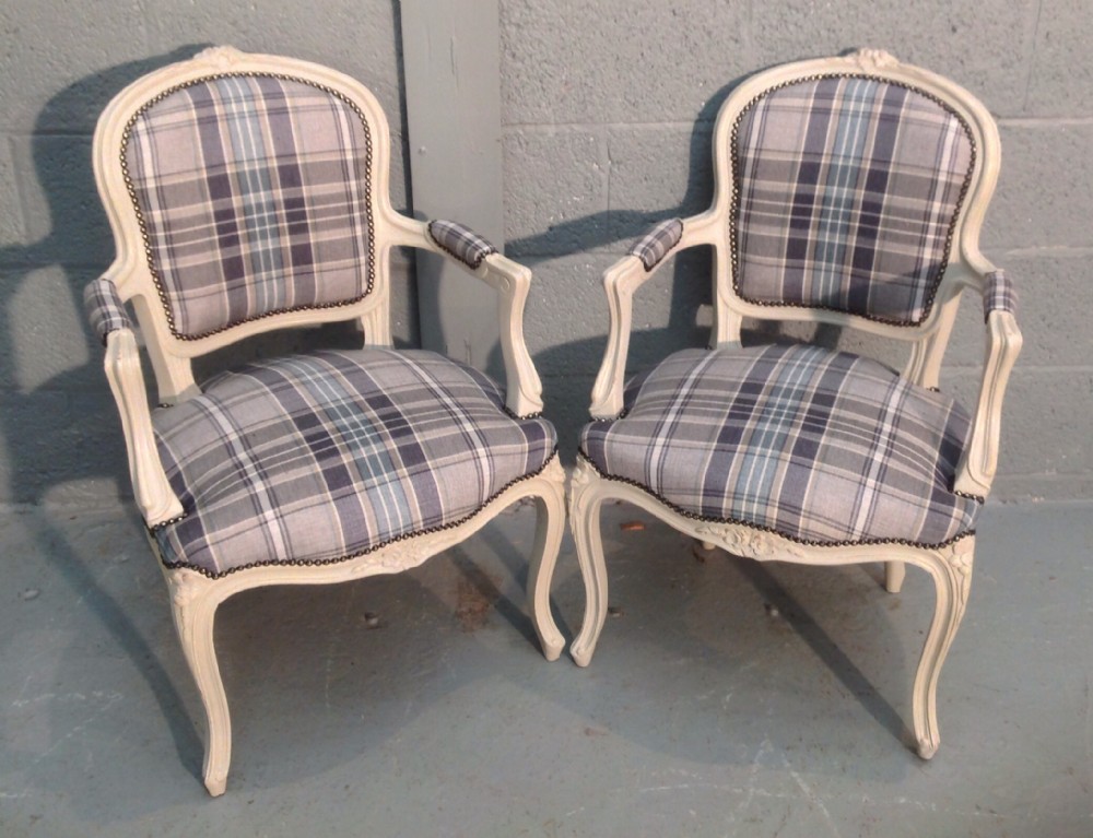 FRENCH PAINTED ARMCHAIRS IN TARTAN FABRIC View XII
