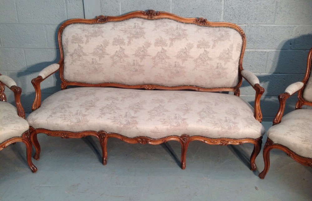 FRENCH  CARVED WALNUT SALON SUITE View VIII