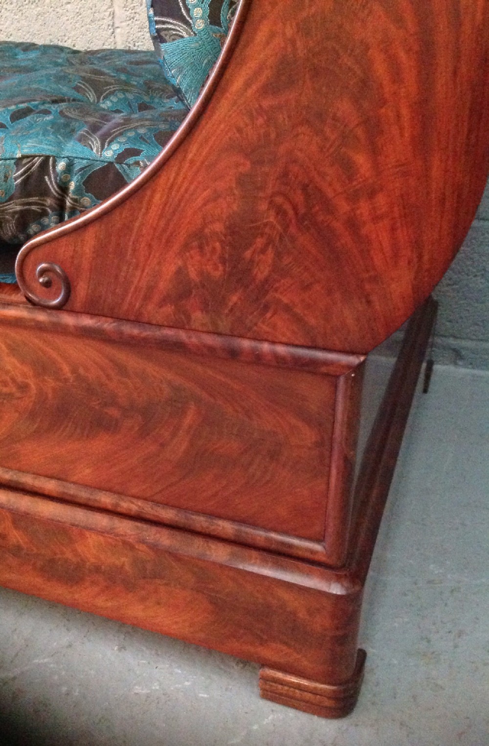 ANTIQUE FRENCH MAHOGANY SOFA BED View IX