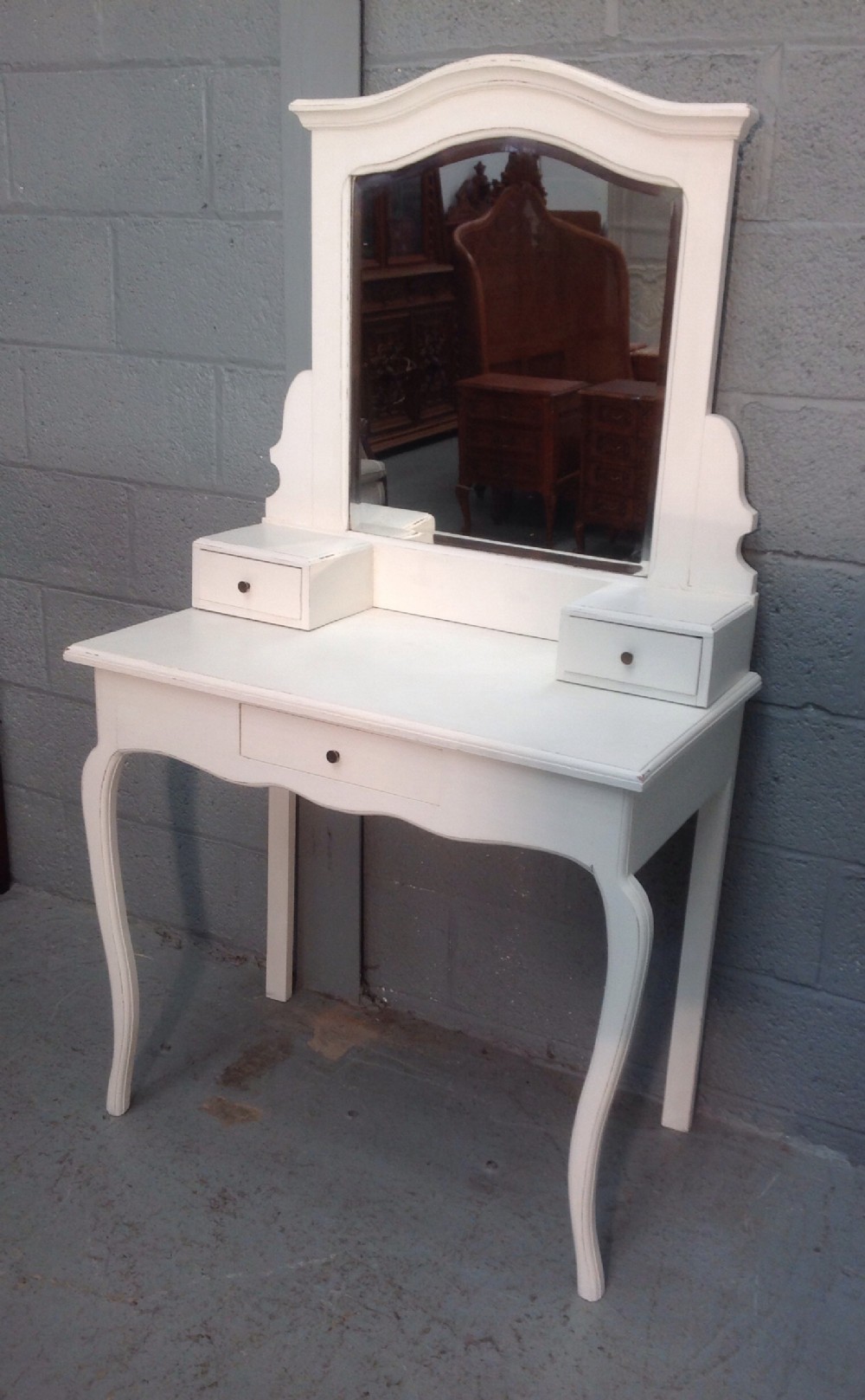 PAINTED FRENCH DRESSING TABLE View III