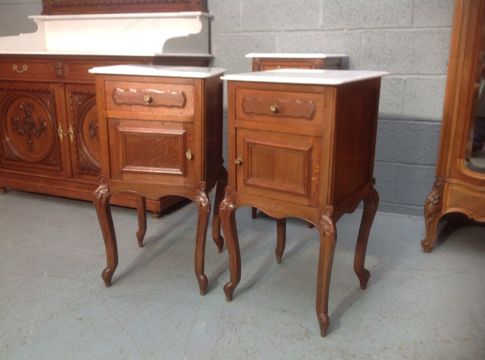 PAIR OF FRENCH OAK BEDSIDE CABINETS View II