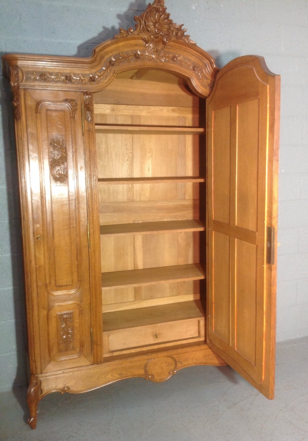 CARVED OAK FRENCH ARMOIRE View XIII