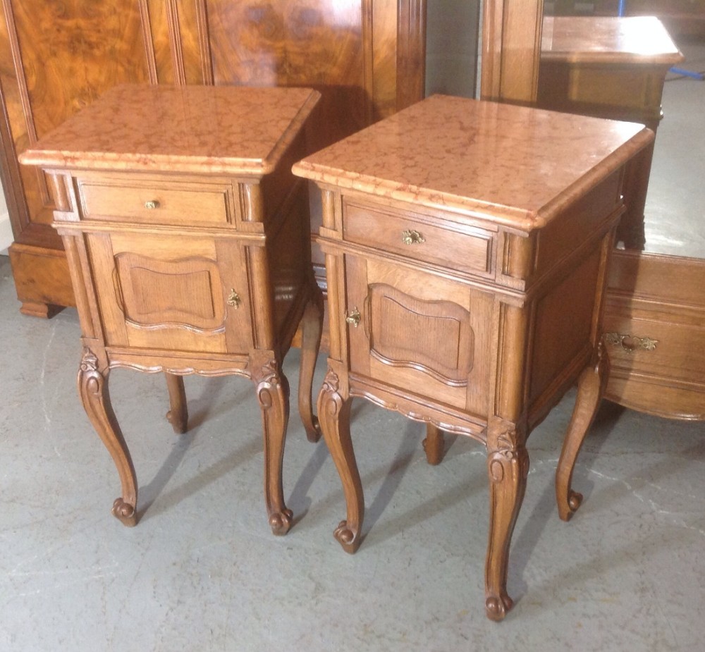 PAIR OF FRENCH OAK BEDSIDE CABINETS View III