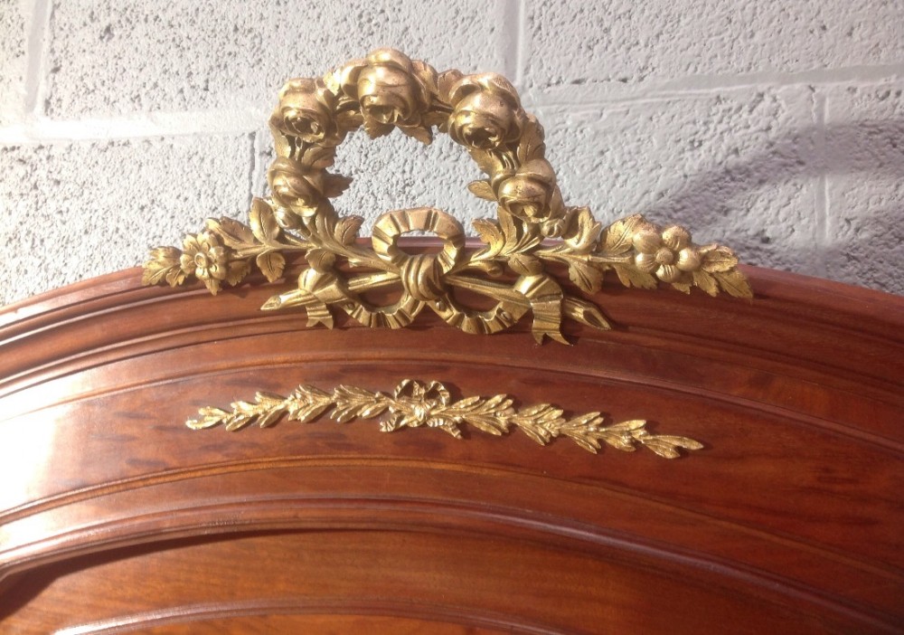 FRENCH MAHOGANY AND BRASS  BED View VII