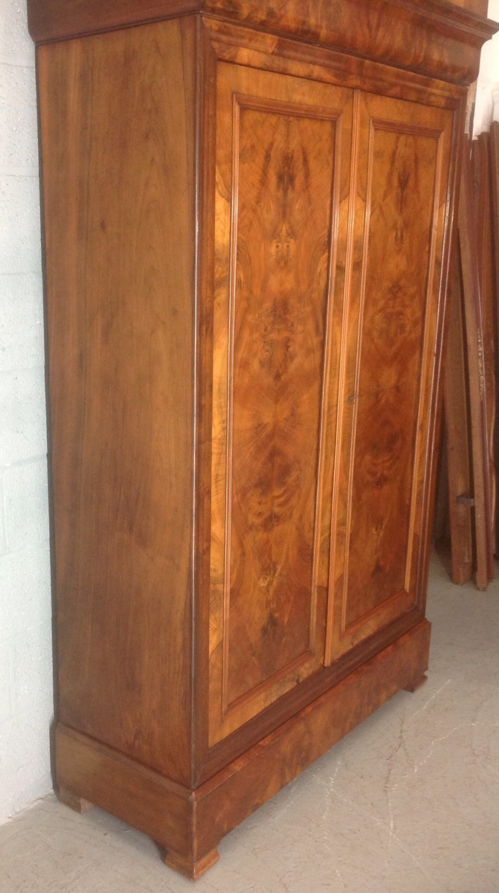 WALNUT FRENCH CUPBOARD View X