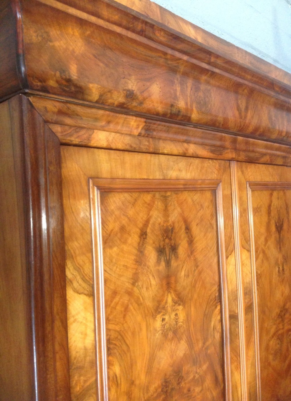 WALNUT FRENCH CUPBOARD View XI