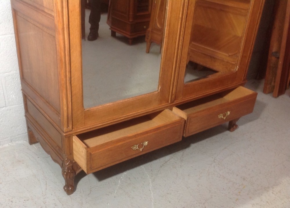 FRENCH OAK ARMOIRE View XI