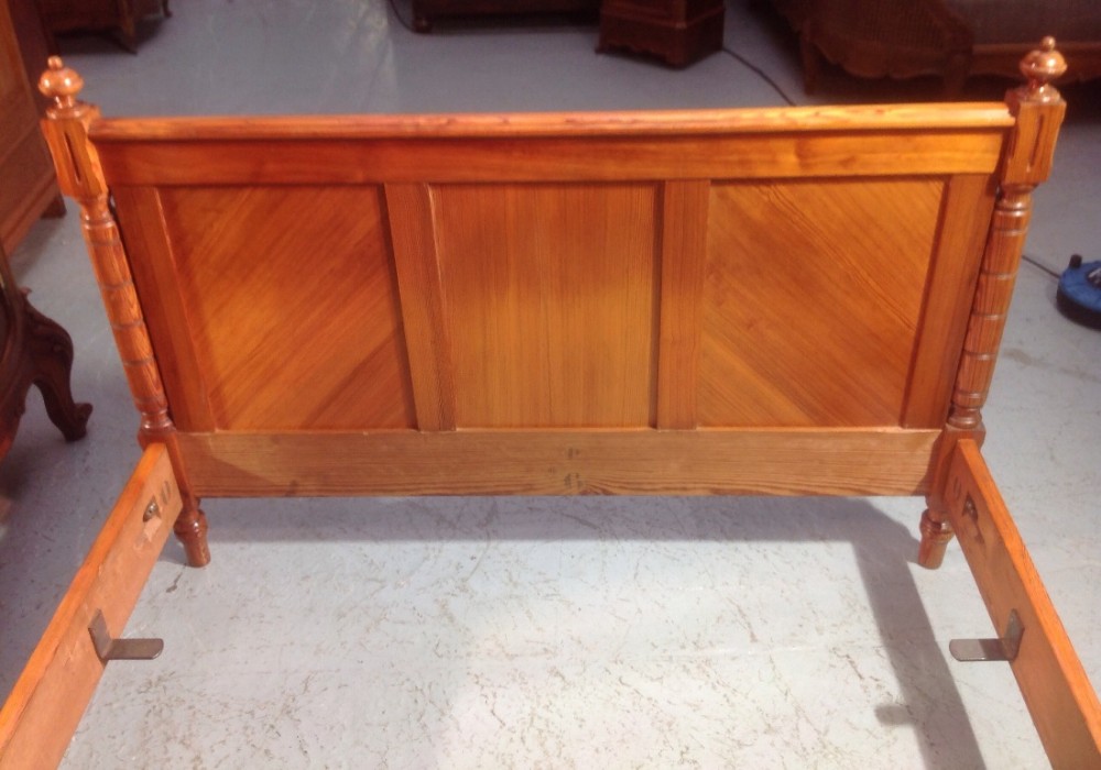 FRENCH PITCH PINE BEDROOM SUITE View VIII