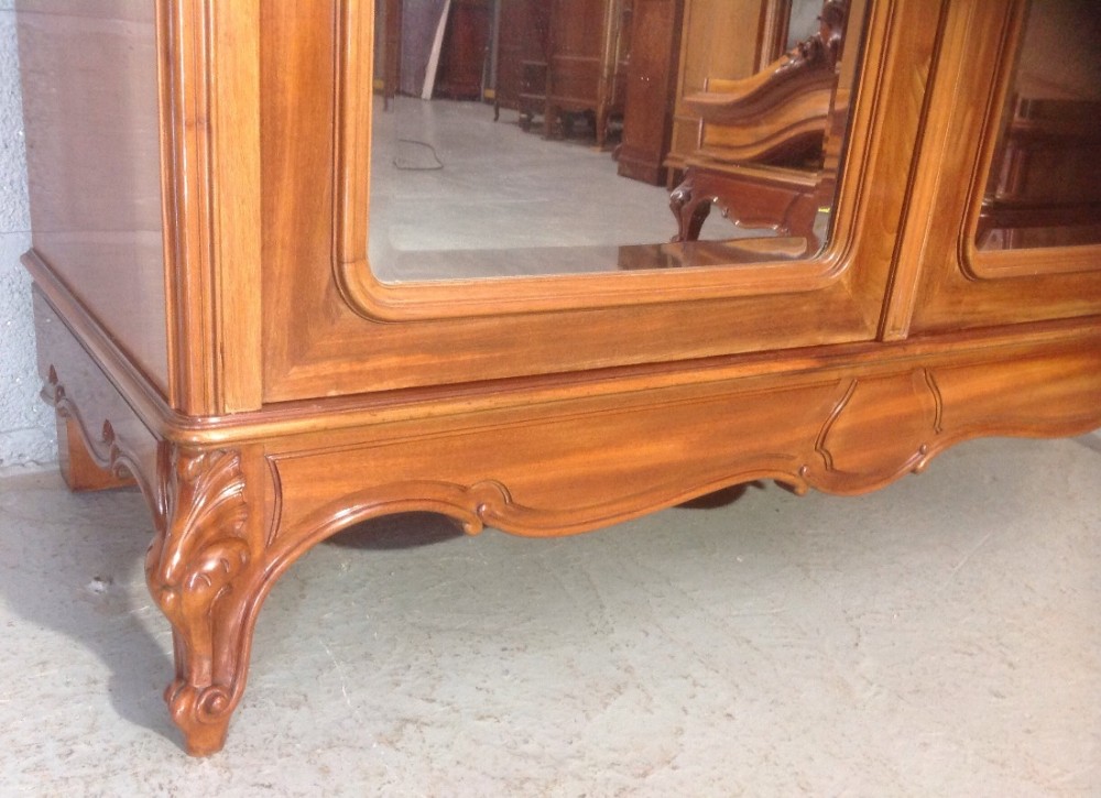 FRENCH MAHOGANY ARMOIRE View VII