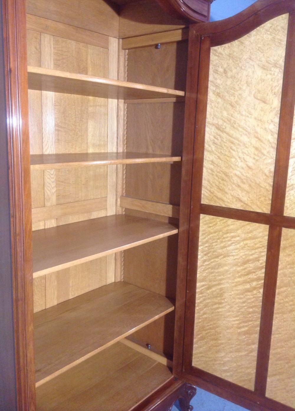FRENCH MAHOGANY AMOIRE View IX