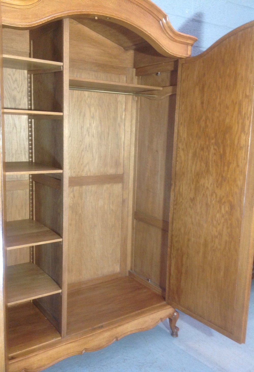 LARGE OAK FRENCH ARMOIRE View VIII