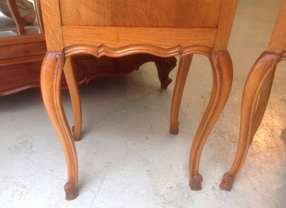 PAIR OF FRENCH OAK BEDSIDE CABINETS View VII