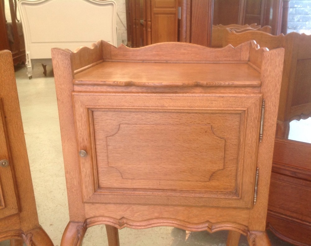 PAIR OF FRENCH OAK BEDSIDE CABINETS View IX