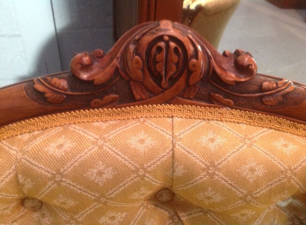 VICTORIAN MAHOGANY SOFA View IV