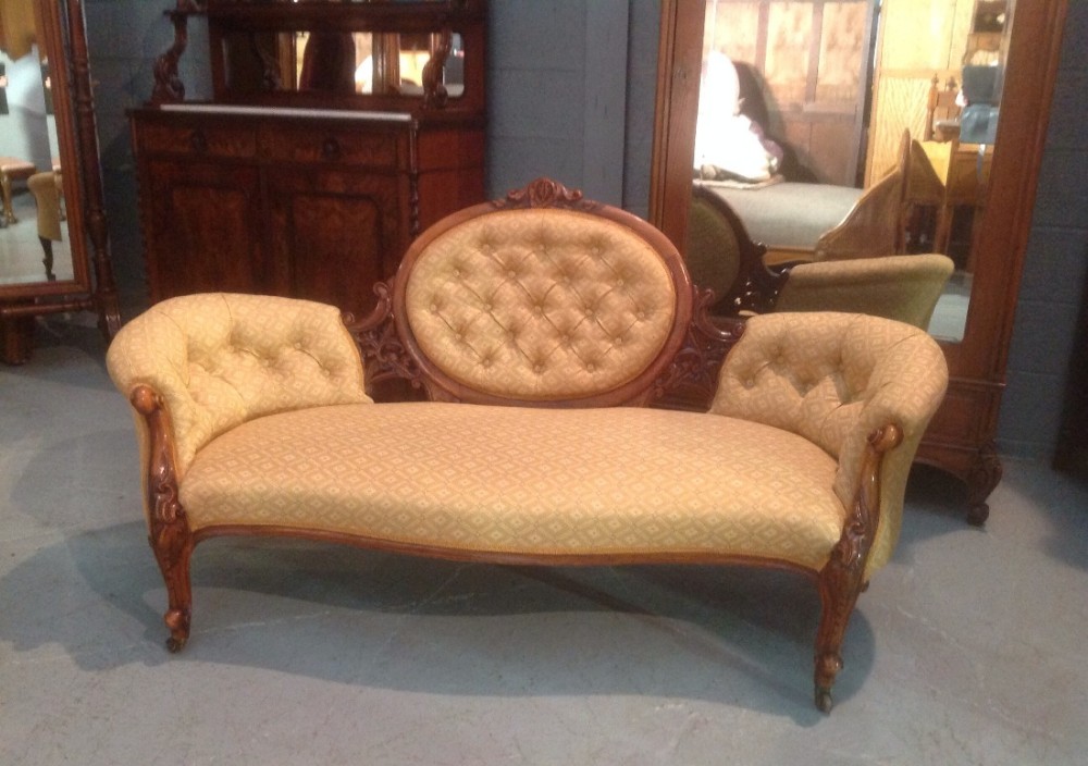 VICTORIAN MAHOGANY SOFA View IX