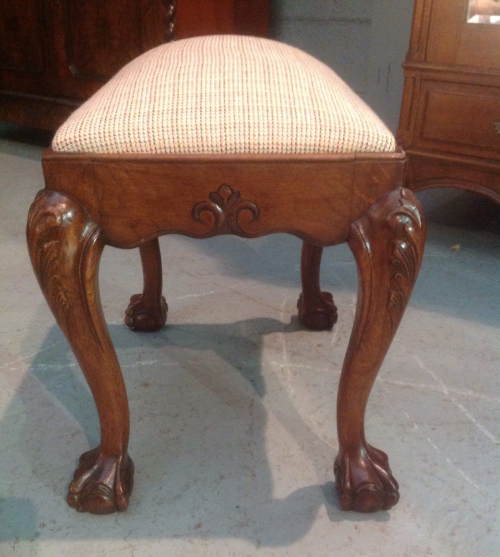 CARVED OAK FRENCH STOOL View III