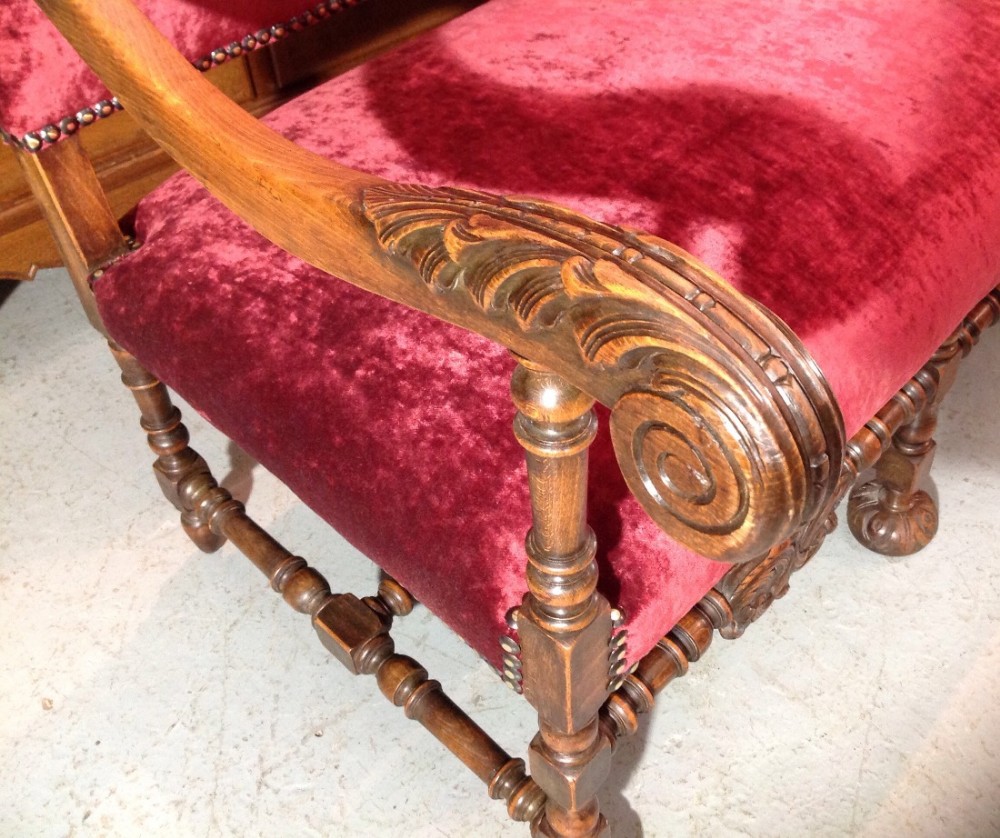CARVED FRENCH WALNUT BENCH View VI