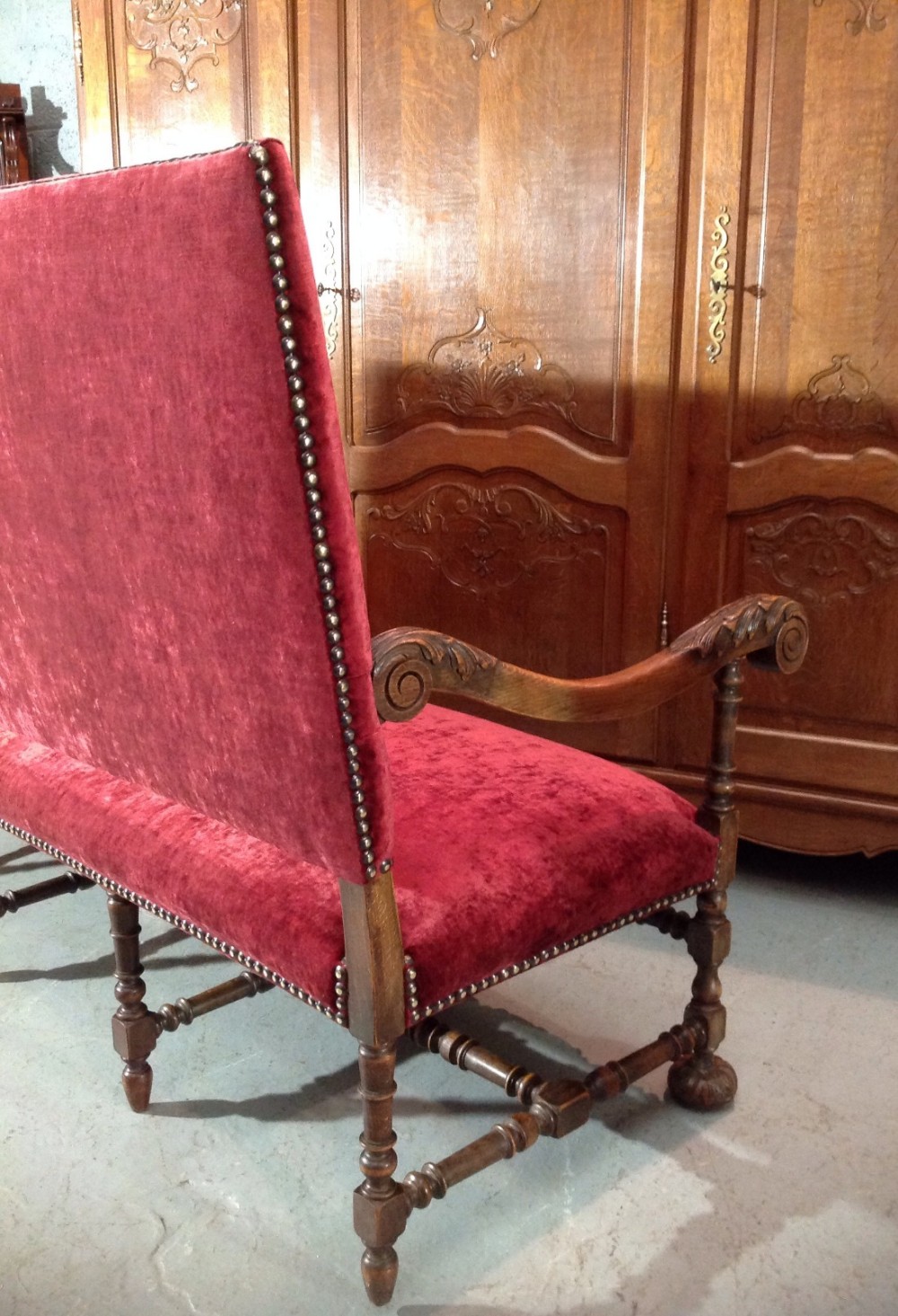 CARVED FRENCH WALNUT BENCH View IX