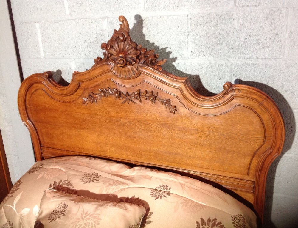 CARVED OAK FRENCH BED View V
