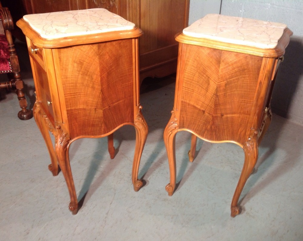 PAIR OF FRENCH WALNUT BEDSIDE CABINETS View III