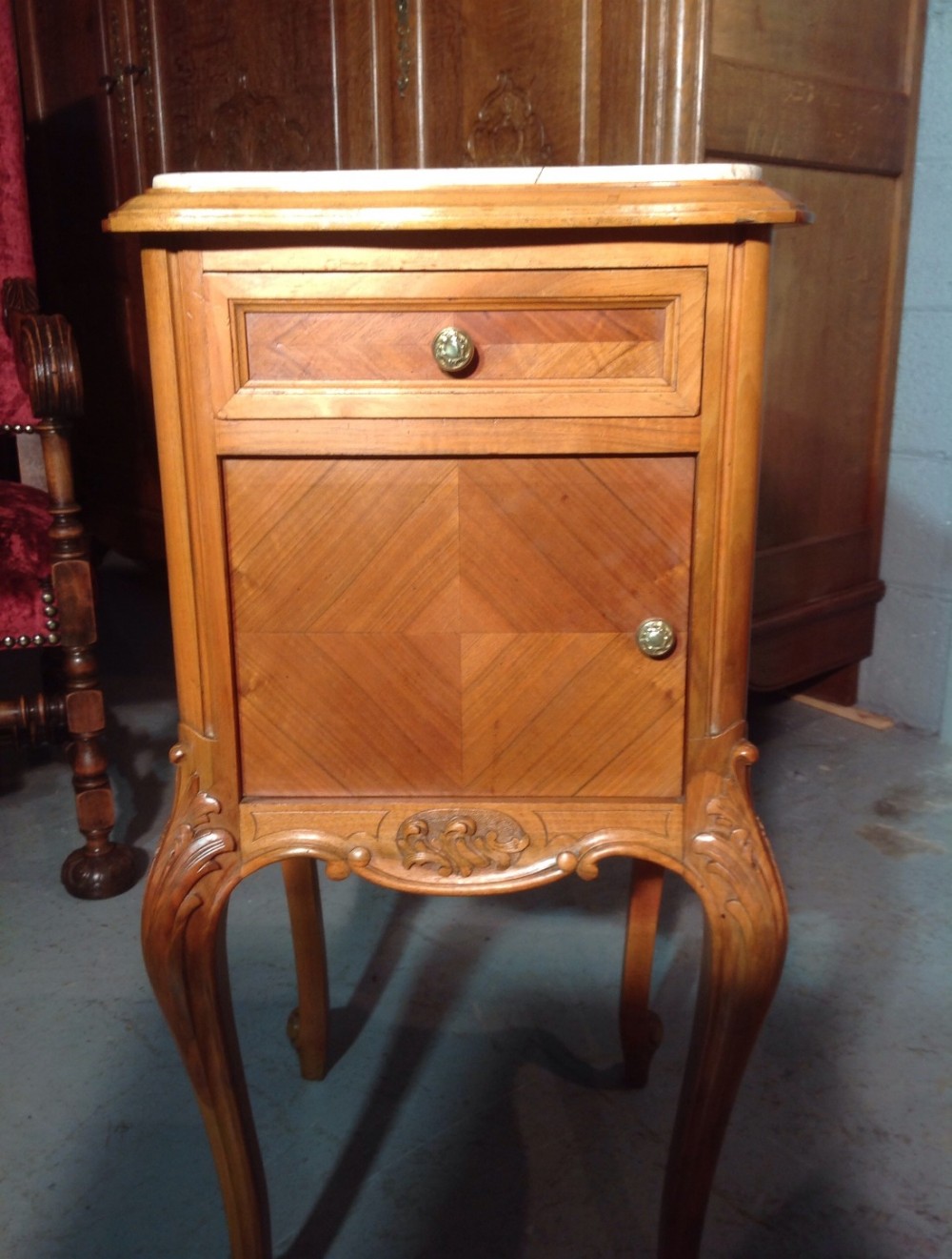 PAIR OF FRENCH WALNUT BEDSIDE CABINETS View V