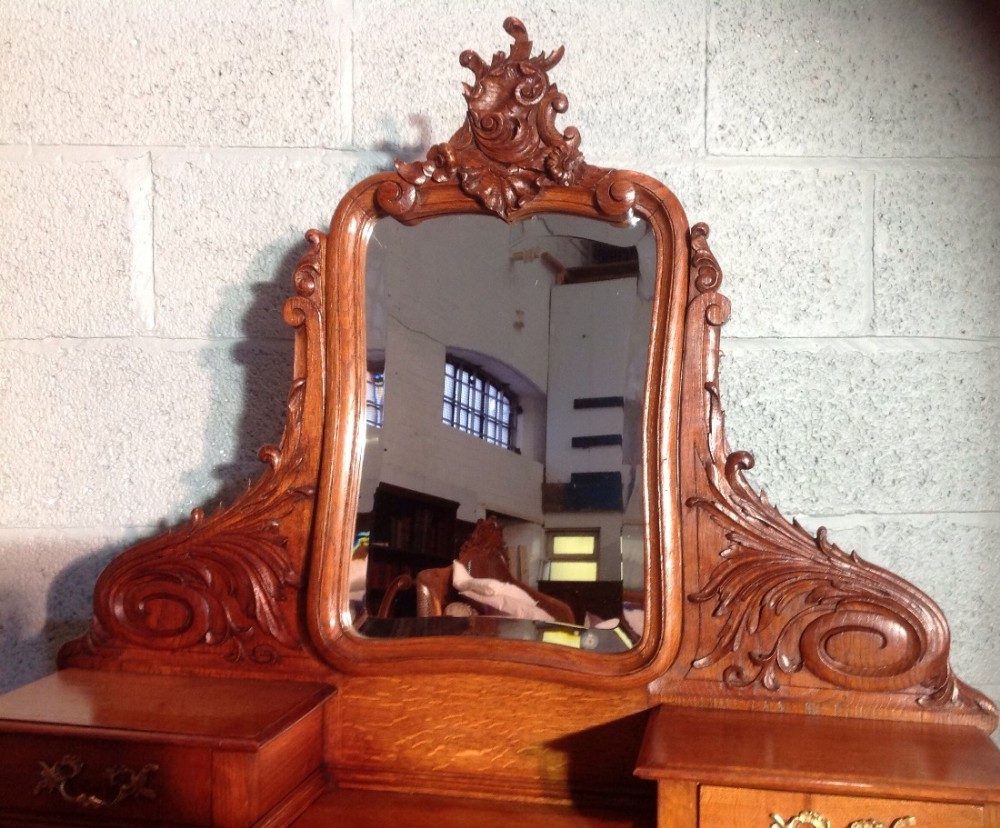 CARVED OAK FRENCH DRESSING TABLE View IV