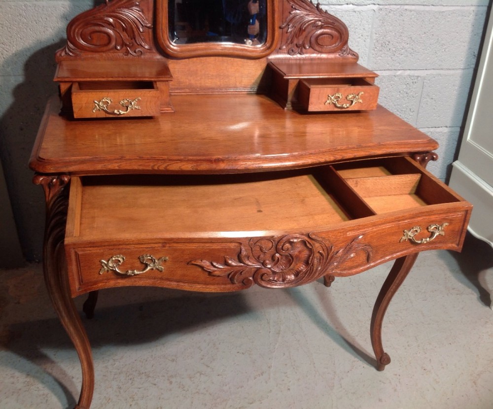 CARVED OAK FRENCH DRESSING TABLE View VIII