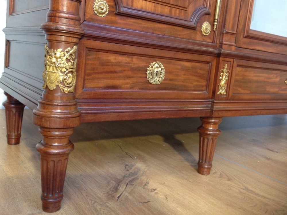 LARGE FRENCH MAHOGANY ARMOIRE  View VI