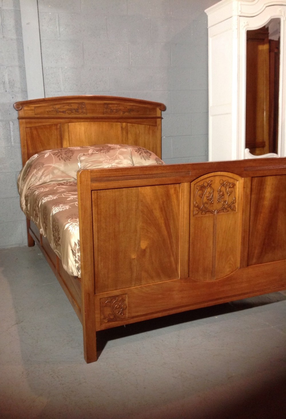 FRENCH MAHOGANY ARTS AND CRAFTS BED View V