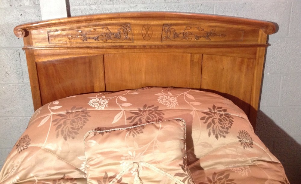 FRENCH MAHOGANY ARTS AND CRAFTS BED View IX