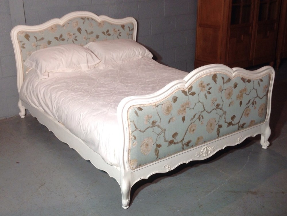 FRENCH KINGSIZE UPHOLSTERED BED View XI