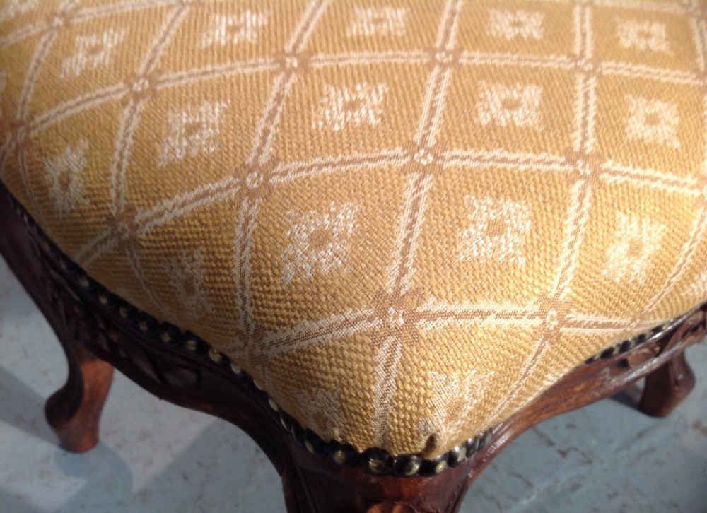 FRENCH WALNUT STOOL View VI