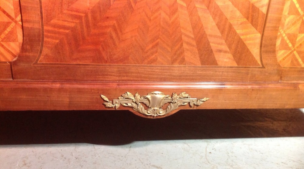 FRENCH INLAID  KINGSIZE BED  View VII