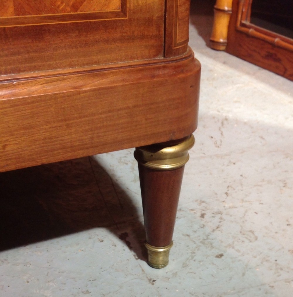 FRENCH INLAID  KINGSIZE BED  View VIII