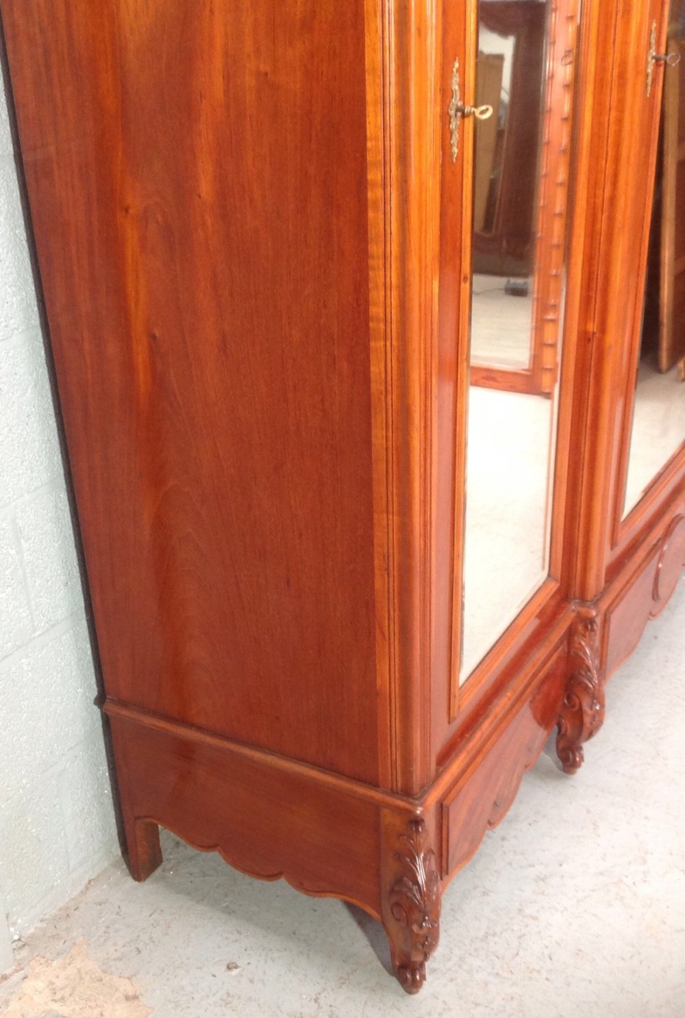 LARGE FRENCH MAHOGANY BREAKFRONT ARMOIRE View VIII