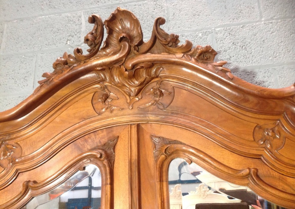 CARVED WALNUT FRENCH ARMOIRE View V