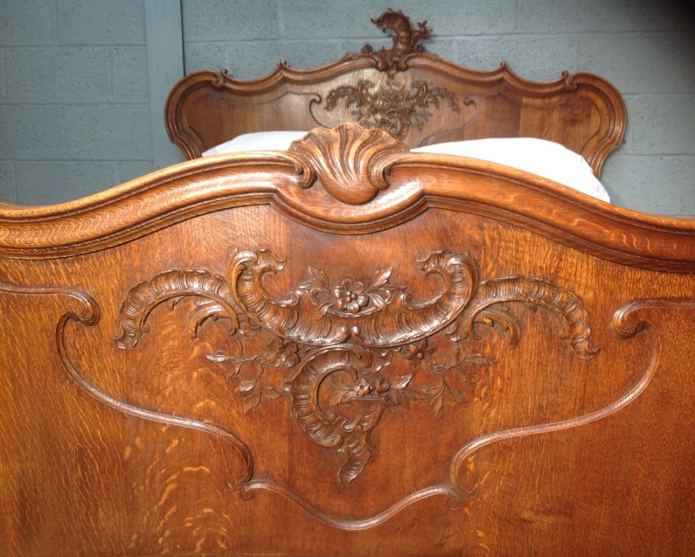 KINGSIZE CARVED OAK FRENCH BED View III