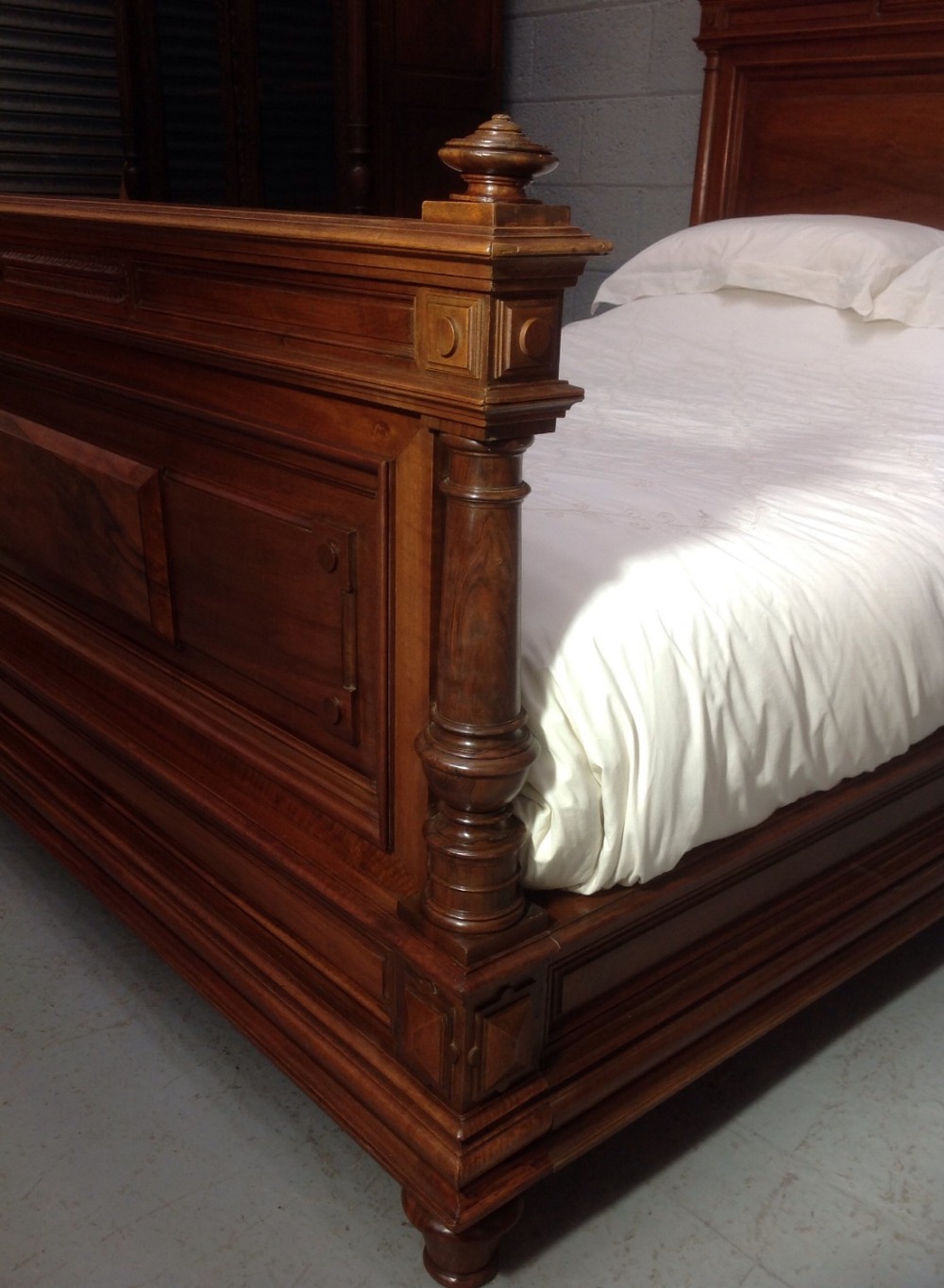 OUTSTANDING FRENCH WALNUT SUPER KINGSIZE BED  View IV
