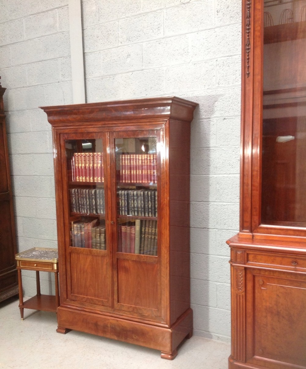 FRENCH MAHOGANY GLAZED BOOKCASE View VI