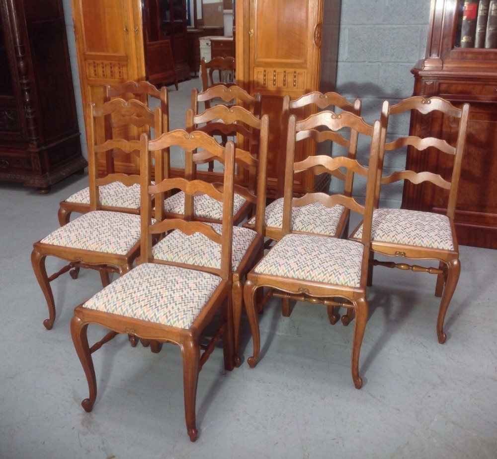 SET OF 8 OAK FRENCH DINING CHAIRS View IV