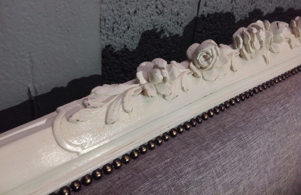 PAINTED FRENCH SOFA View VIII