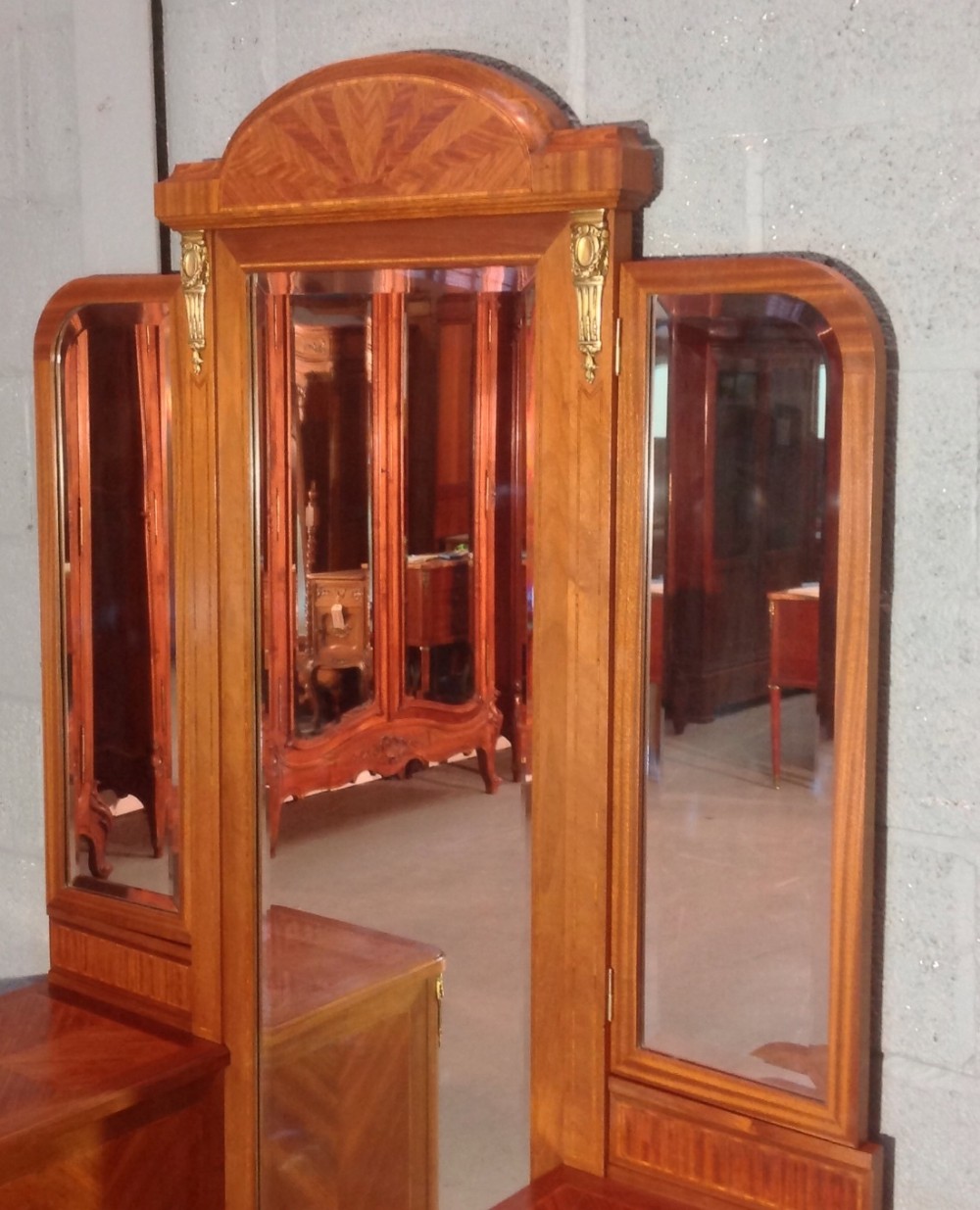 INLAID FRENCH MAHOGANY DRESSING TABLE View III