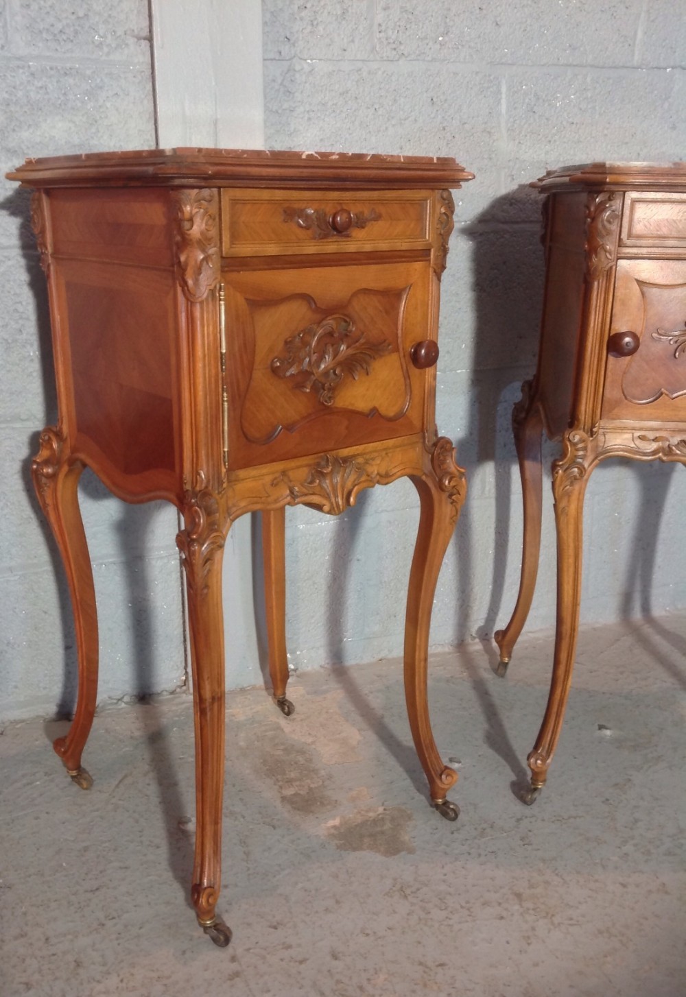 PAIR OF FRENCH WALNUT BEDSIDE CABINETS View II