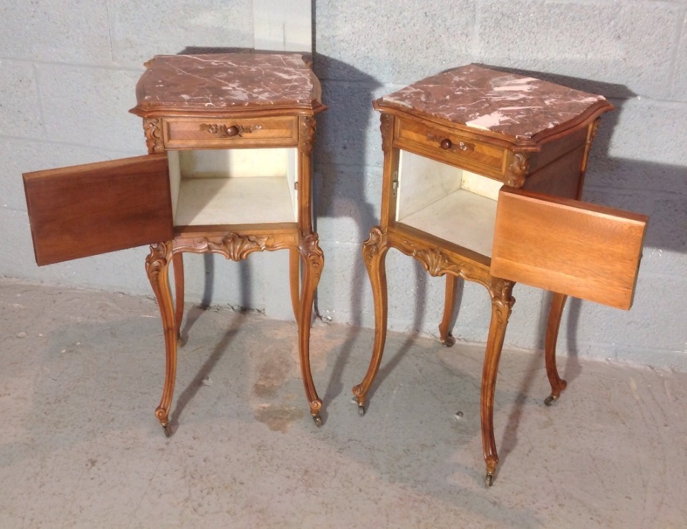 PAIR OF FRENCH WALNUT BEDSIDE CABINETS View X