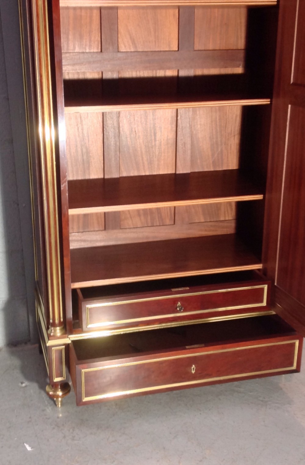 FRENCH MAHOGANY AND BRASS INLAID ARMOIRE View XIV