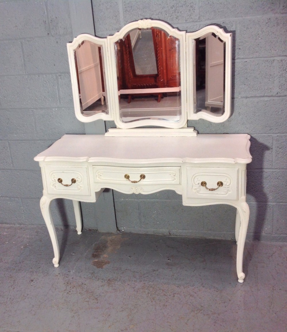 FRENCH PAINTED DRESSING TABLE View II