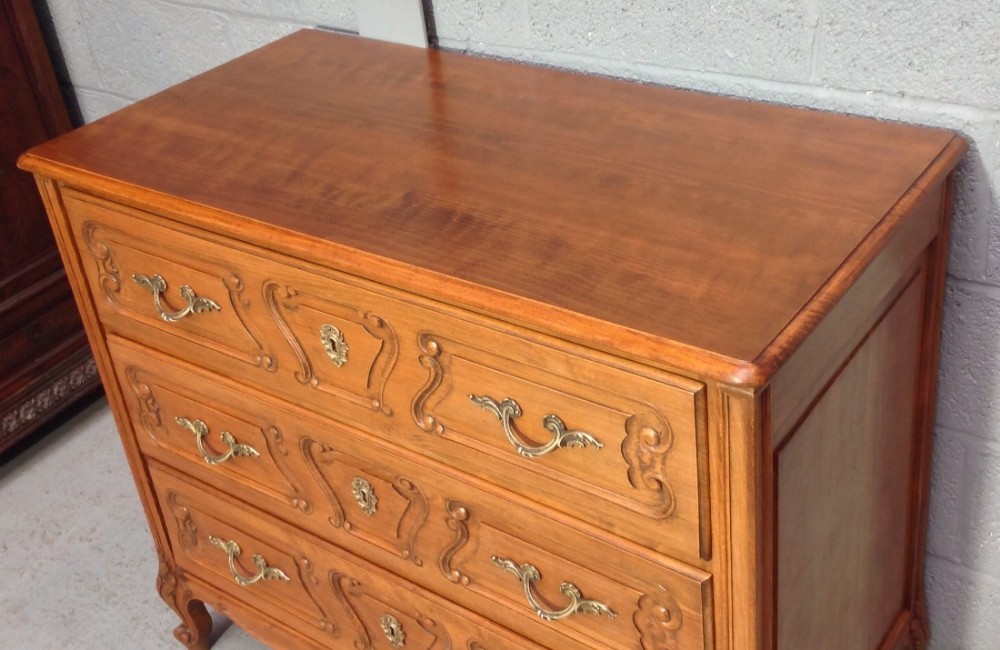 FRENCH CARVED WALNUT COMMODE View III